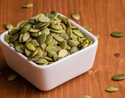 Тиквено семе - натурален щит за простата